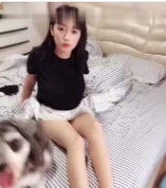 男友被榨干！欲求不满女友当镜头面狂骚自慰 淫水四溅求操海报剧照