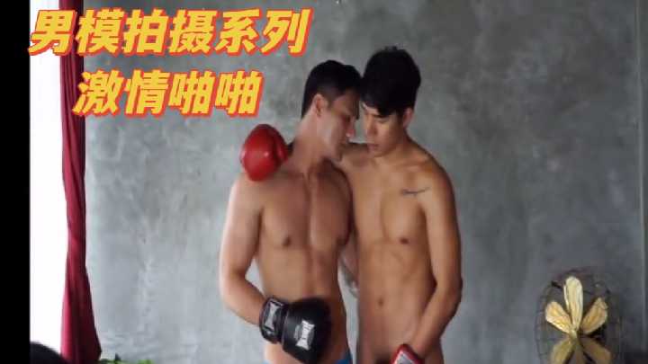 极品男模私房拍摄 巨根狂顶骚模 爆操内射颜射三连发海报剧照